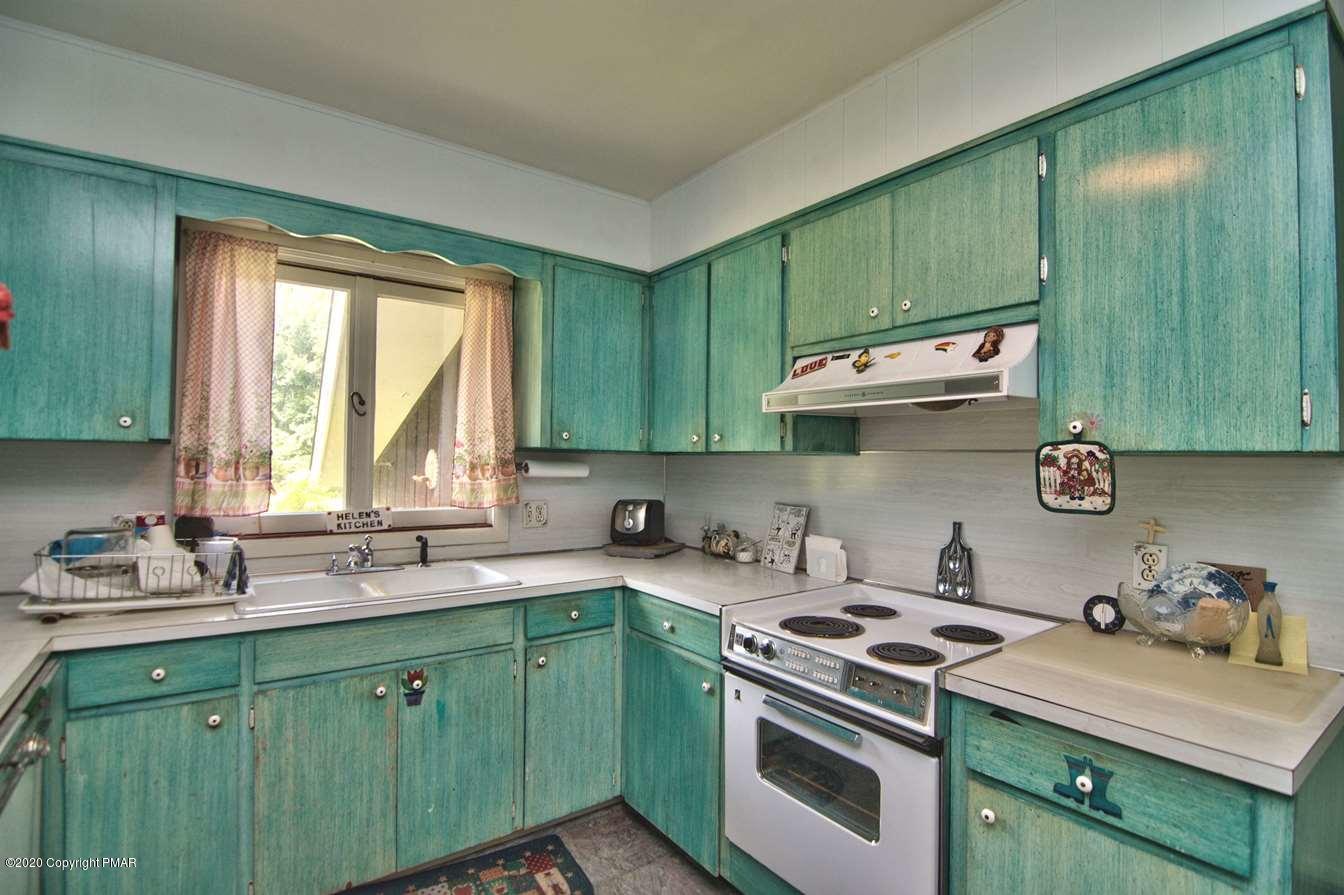 121 Summit Road Swiftwater, PA 18370 - Photo 15 of 84 Photo 15