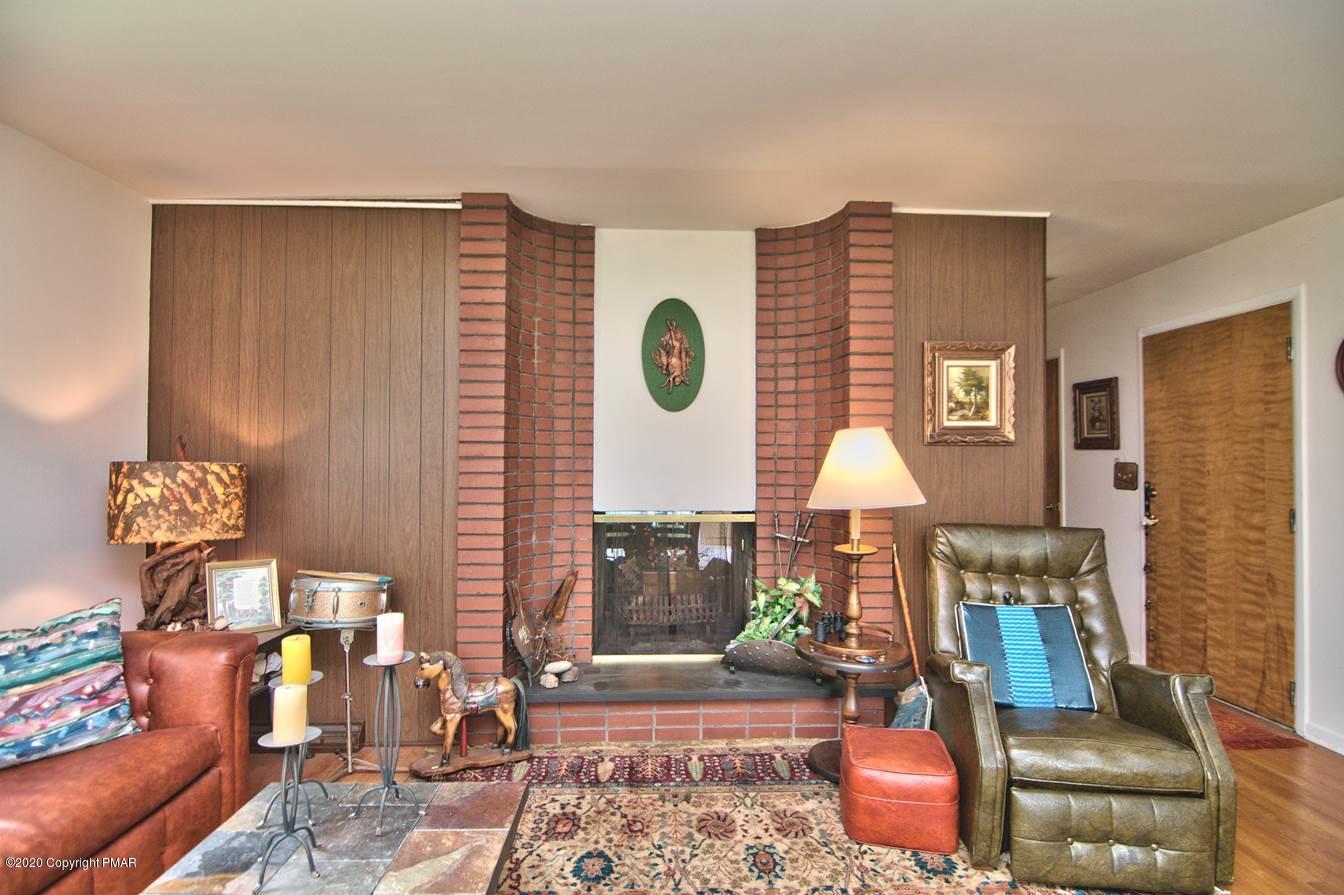 121 Summit Road Swiftwater, PA 18370 - Photo 10 of 84 double sided Fireplace