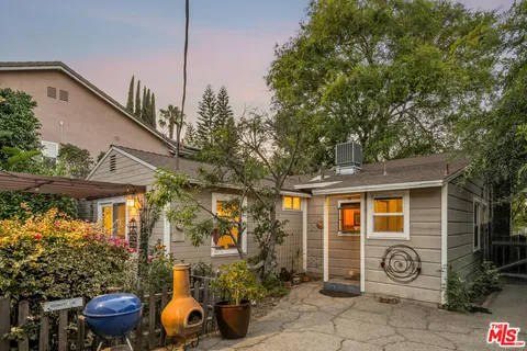 $1,195,000 | 15114 Hesby Street, Sherman Oaks, CA 91403