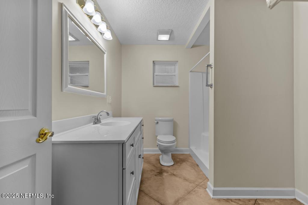 8223 Hardwood Landing Road St. Augustine, FL 32092 - Photo 27 of 36 Full Bath Rental