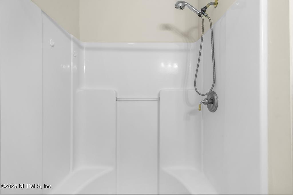 8223 Hardwood Landing Road St. Augustine, FL 32092 - Photo 29 of 36 Full Bath 3