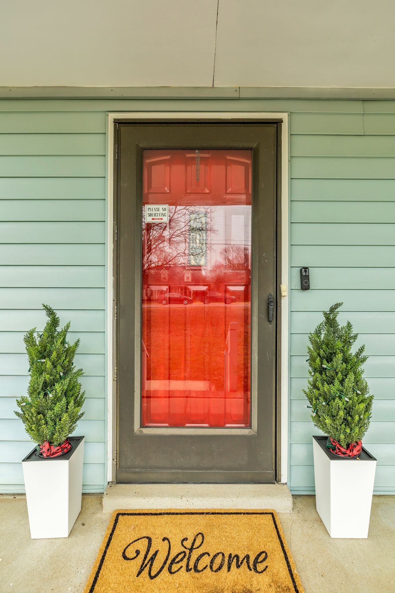 260 Pleasant Run Road Smyrna, TN 37167 - Photo 2 of 35 a potted plant sitting in front of a door
