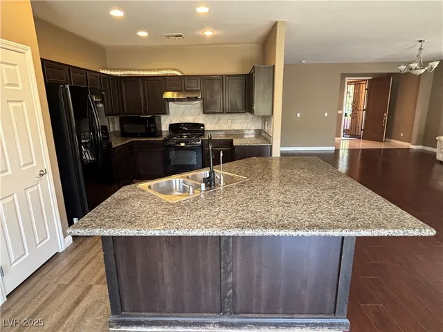 $2,390 | 10403 Hickory Bark Road, Las Vegas, NV 89135