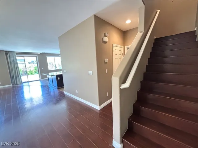 $2,390 | 10403 Hickory Bark Road, Las Vegas, NV 89135