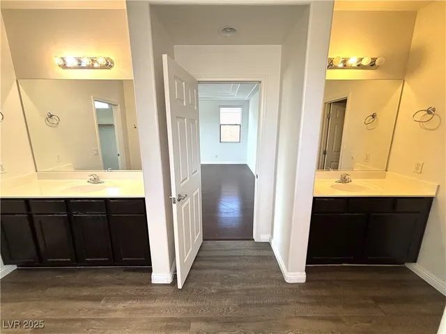 $2,390 | 10403 Hickory Bark Road, Las Vegas, NV 89135