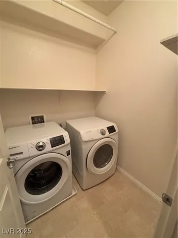 $2,390 | 10403 Hickory Bark Road, Las Vegas, NV 89135