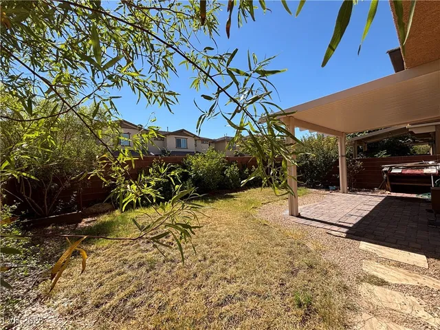 $2,390 | 10403 Hickory Bark Road, Las Vegas, NV 89135