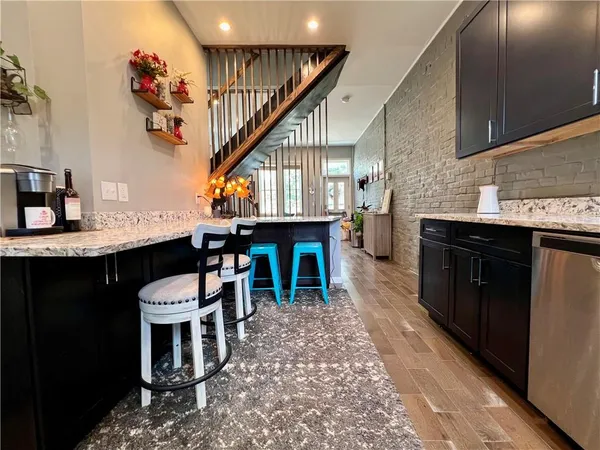 $3,300 | 3813 Foster Street, Pittsburgh, PA 15201