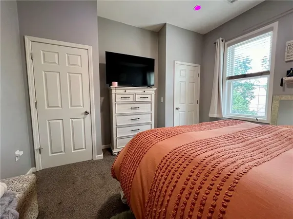 $3,300 | 3813 Foster Street, Pittsburgh, PA 15201