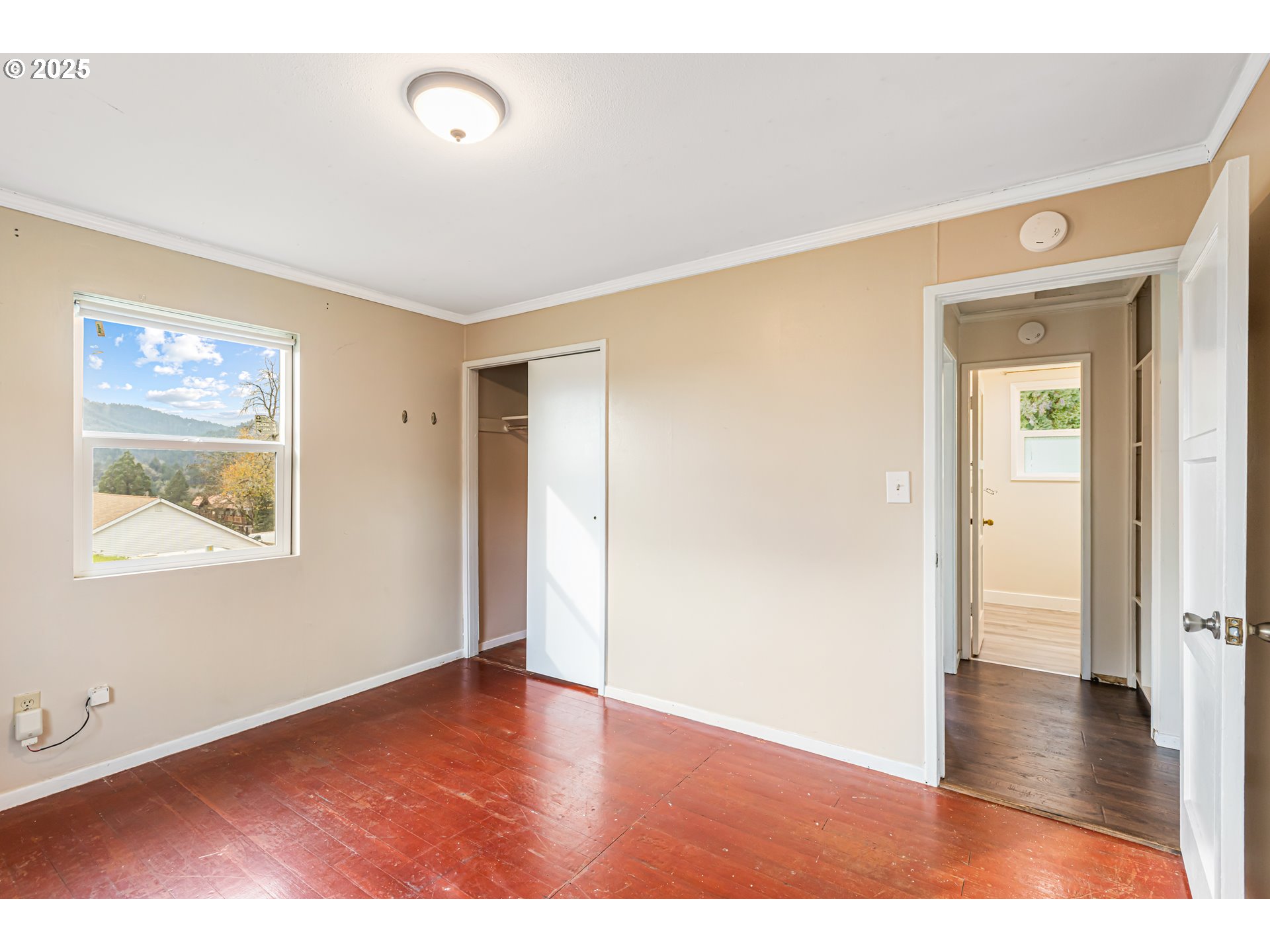 532 2nd Street Elkton, OR 97436 - Photo 20 of 32