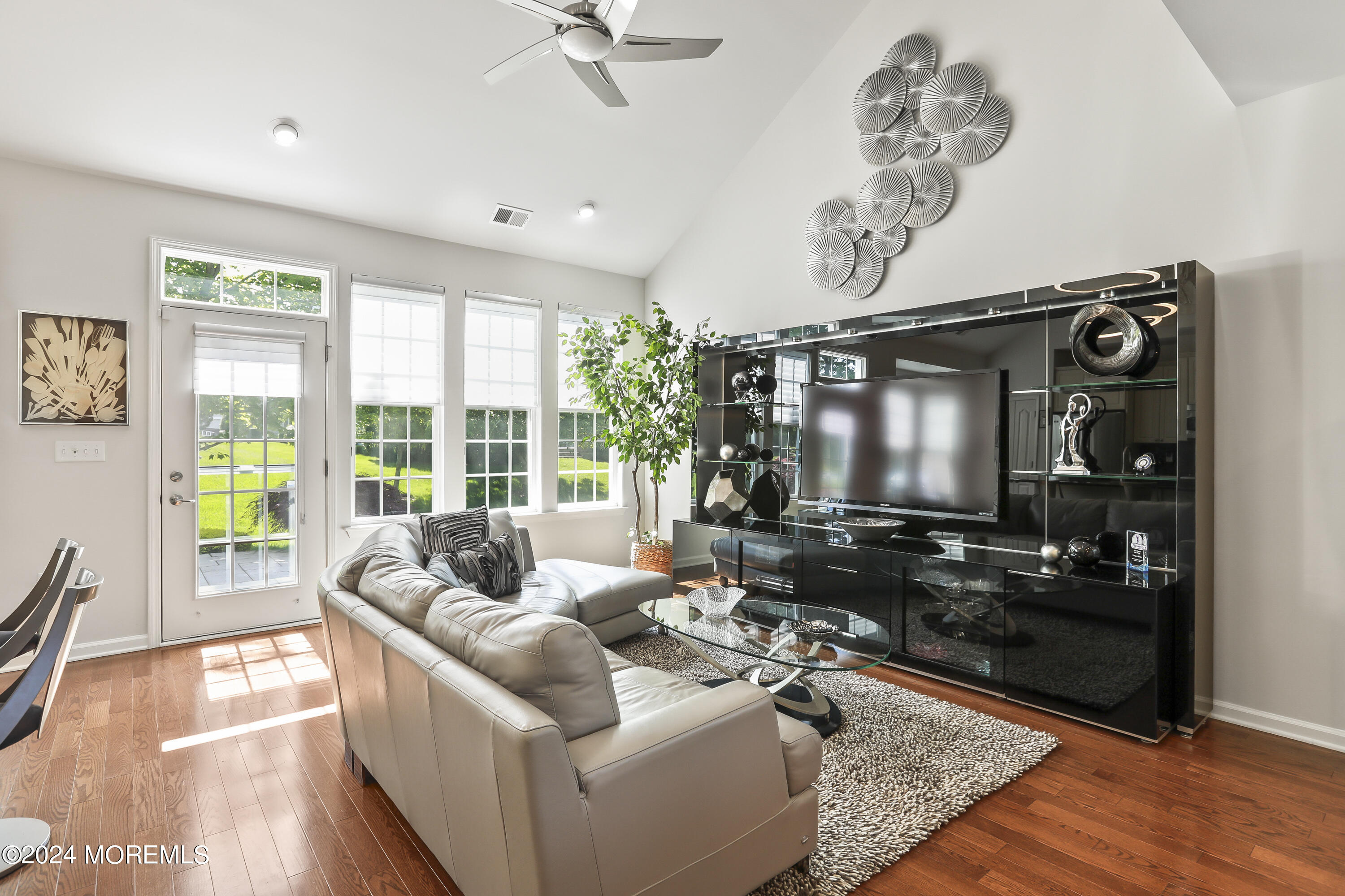 8 Shoemaker Road Manalapan, NJ 07726 - Photo 11 of 31 Family Room