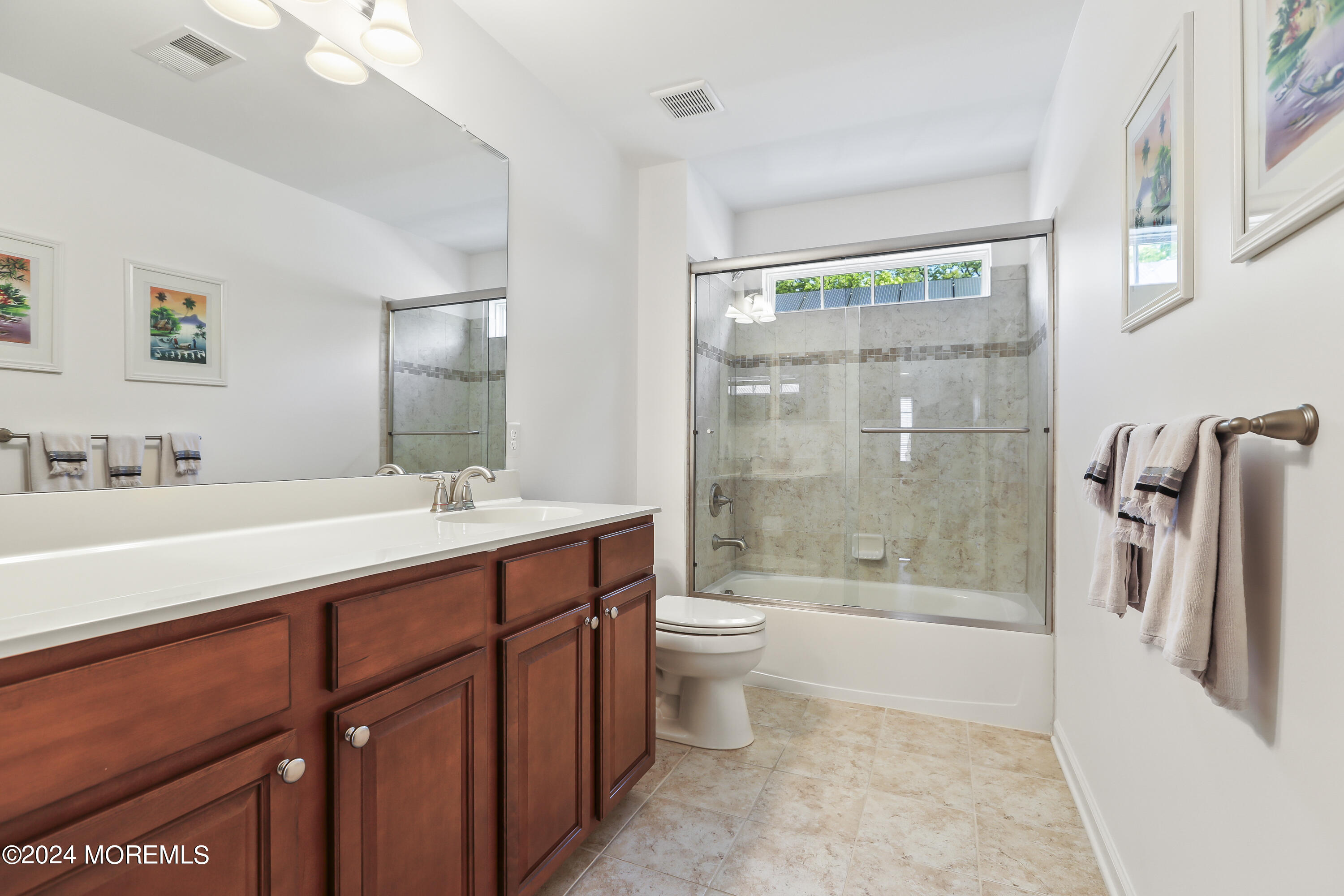 8 Shoemaker Road Manalapan, NJ 07726 - Photo 28 of 31 Bathroom 2