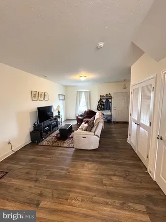 $279,000 | 3755 Castle Drive, Dover, PA 17315