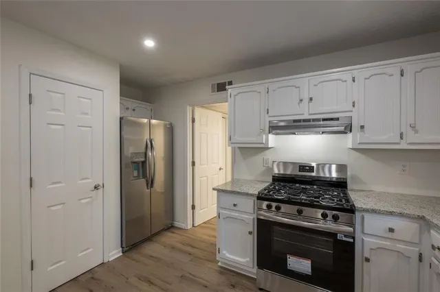 $2,150 | 5081 Hubert Drive, Powder Springs, GA 30127