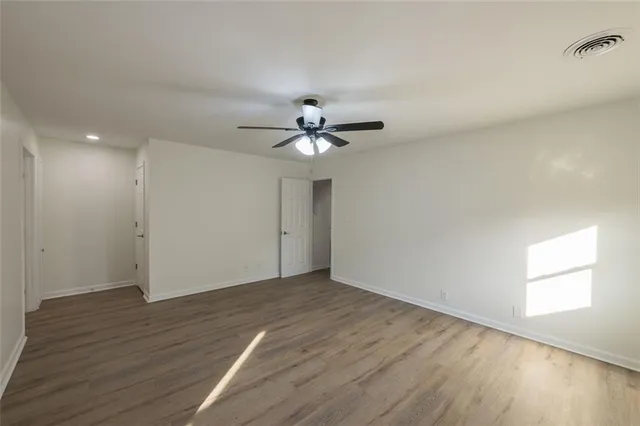 $2,150 | 5081 Hubert Drive, Powder Springs, GA 30127