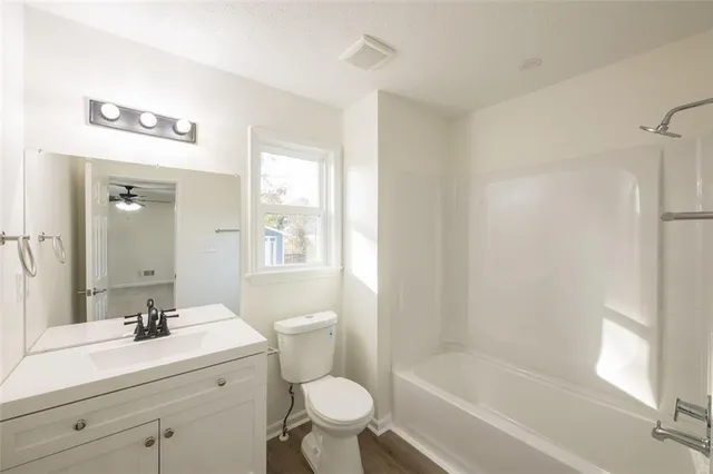 $2,150 | 5081 Hubert Drive, Powder Springs, GA 30127