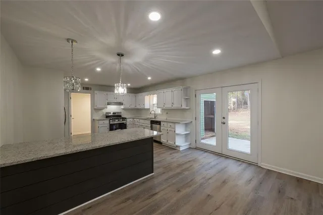 $2,150 | 5081 Hubert Drive, Powder Springs, GA 30127