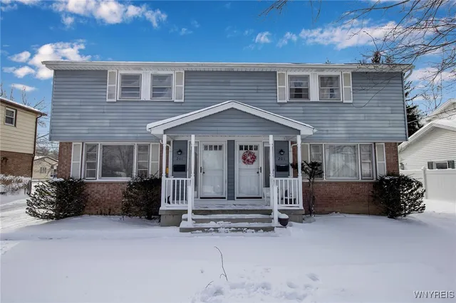 $1,900 | 201 Marrano Parkway, Unit LEFT, Cheektowaga, NY 14227