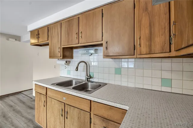 $1,900 | 201 Marrano Parkway, Unit LEFT, Cheektowaga, NY 14227