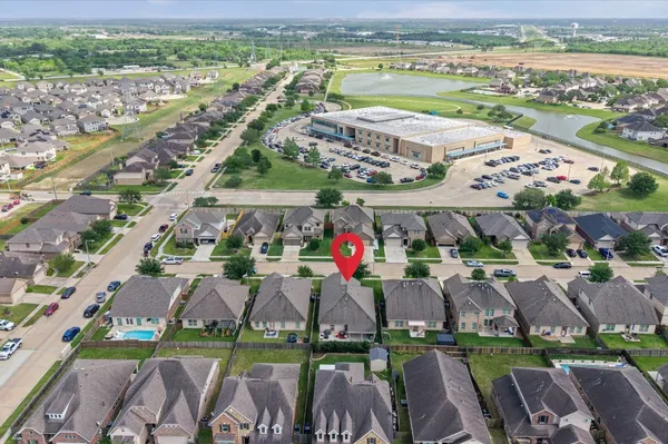 $315,000 | 5194 Kendall Cove Court, Alvin, TX 77511