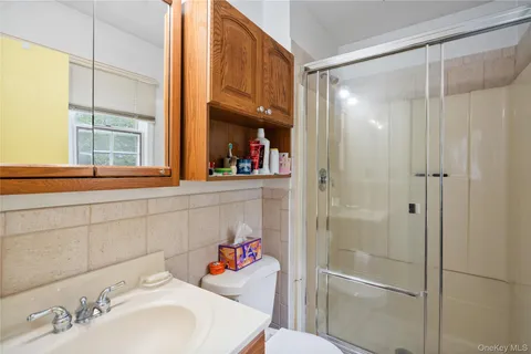 $839,000 | 20 Frazer Drive, Greenlawn, NY 11740