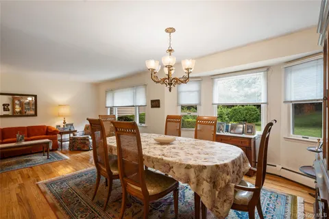 $839,000 | 20 Frazer Drive, Greenlawn, NY 11740