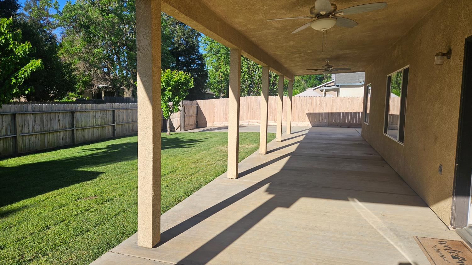 580 West Sunset Street Kingsburg, CA 93631 - Photo 11 of 12 a view of a porch