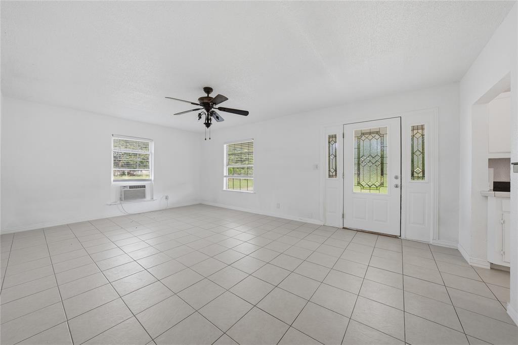 28008 West Oak Ridge Road Kemp, TX 75143 - Photo 4 of 17