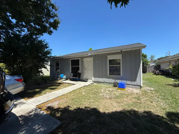 $349,900 | 332 Fleming Avenue, Greenacres, FL 33463