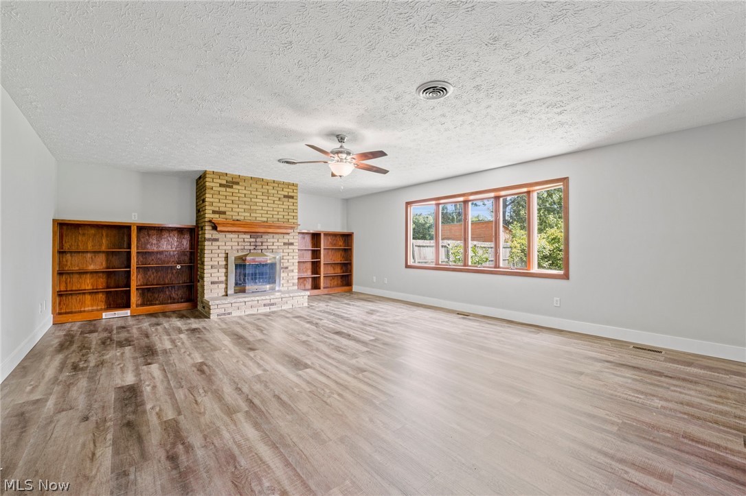 4915 Forest Road Mentor, OH 44060 - Photo 5 of 28