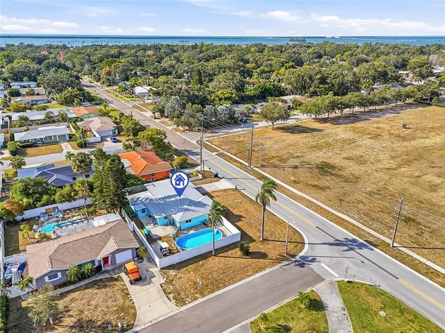 $540,000 | 711 San Salvador Drive, Dunedin, FL 34698