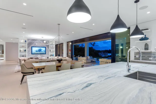 $19,900,000 | 1422 Southeast Atlantic Drive, Lantana, FL 33462