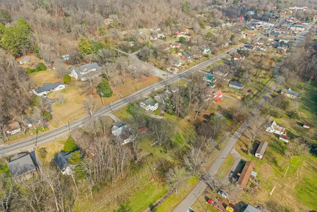 $229,900 | 4314 West Main Street, Erin, TN 37061