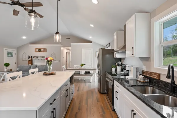 $715,000 | 3347 Freeman Hollow Road, Goodlettsville, TN 37072