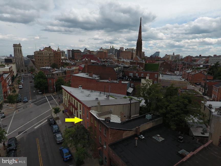 211 West Read Street Baltimore, MD 21201 - Photo 3 of 10 Aerial View of Block