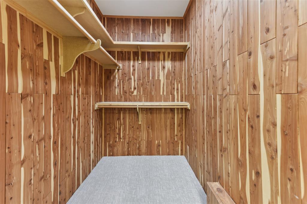 2203 Court Del Rey Round Rock, TX 78681 - Photo 16 of 35 View of spacious closet