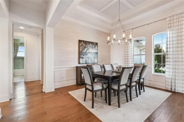 $824,990 | 5211 Lake Venice Drive, Wimauma, FL 33598