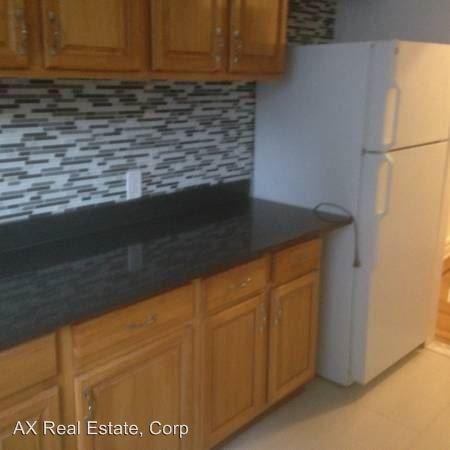 a view of washer and dryer