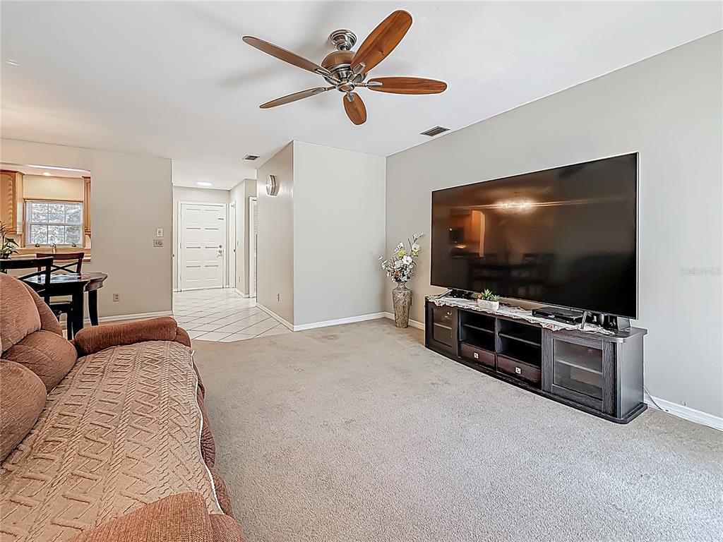 1241 McMullen Booth Road Clearwater, FL 33759 - Photo 4 of 37