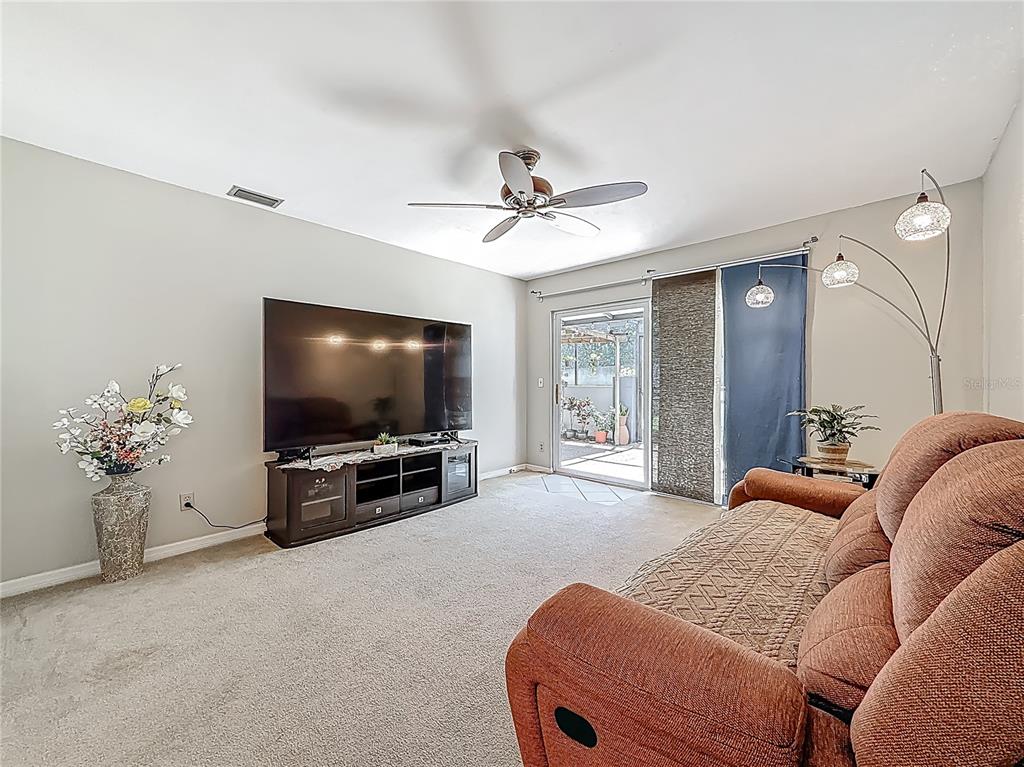 1241 McMullen Booth Road Clearwater, FL 33759 - Photo 5 of 37