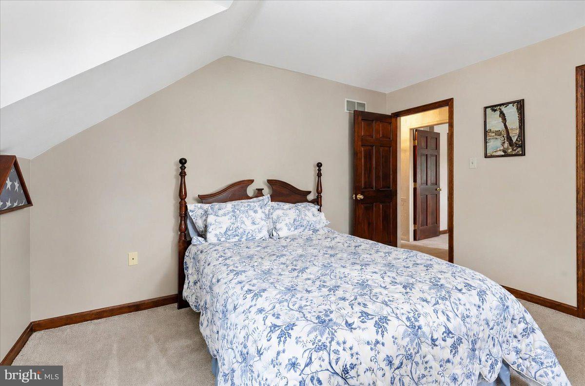 13 Nassau Circle Reading, PA 19607 - Photo 46 of 54