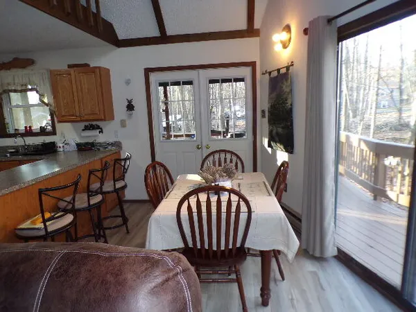 $1,950 | 64 Hugo Drive, Albrightsville, PA 18210