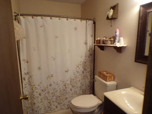 $1,950 | 64 Hugo Drive, Albrightsville, PA 18210