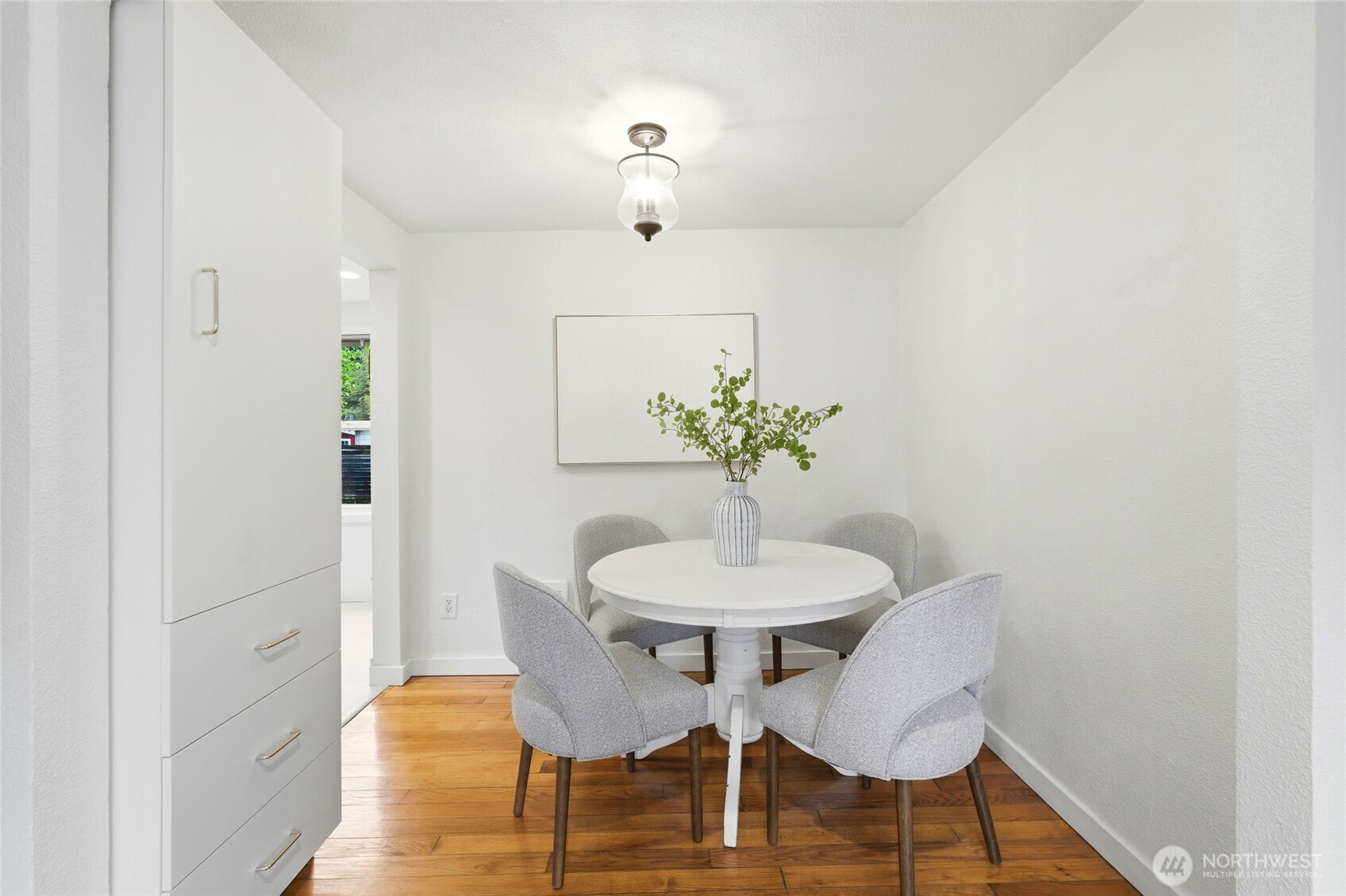 3608 Southeast 5th Place Renton, WA 98058 - Photo 11 of 32 Gallery Image 11