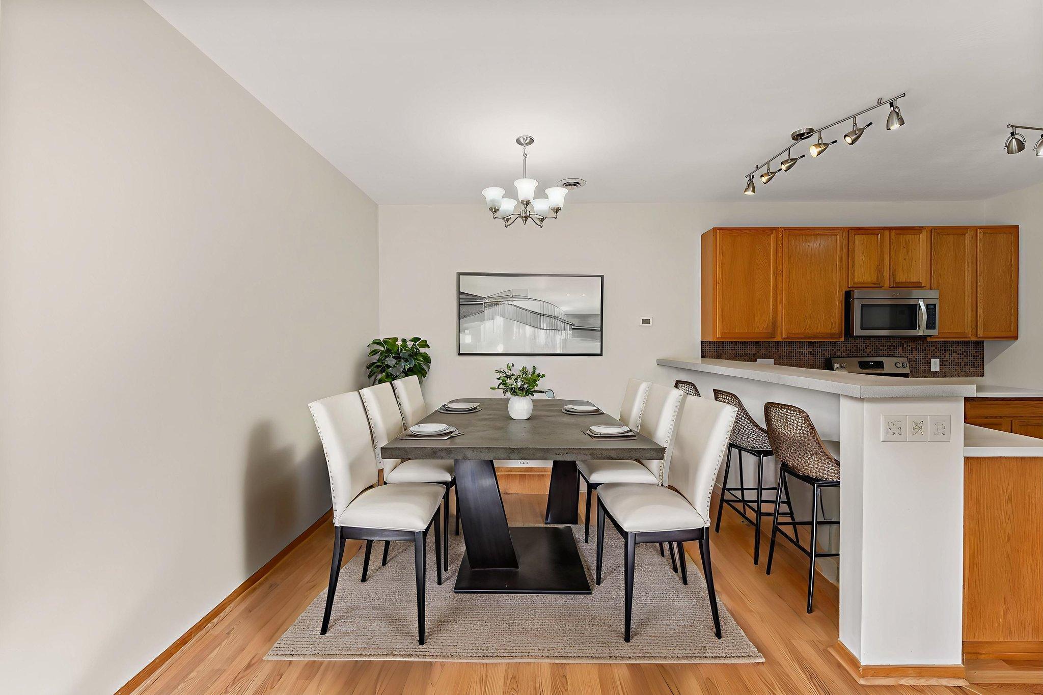 17868 96th Avenue North Maple Grove, MN 55311 - Photo 4 of 14