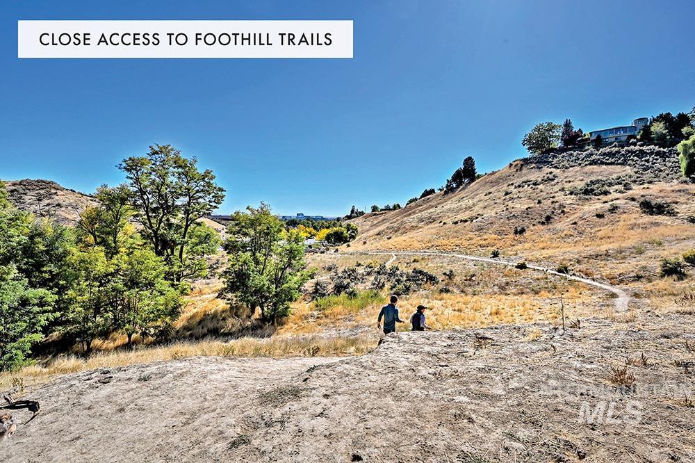 103 West Braemere Road Boise, ID 83702 - Photo 23 of 23 View of mountain backdrop