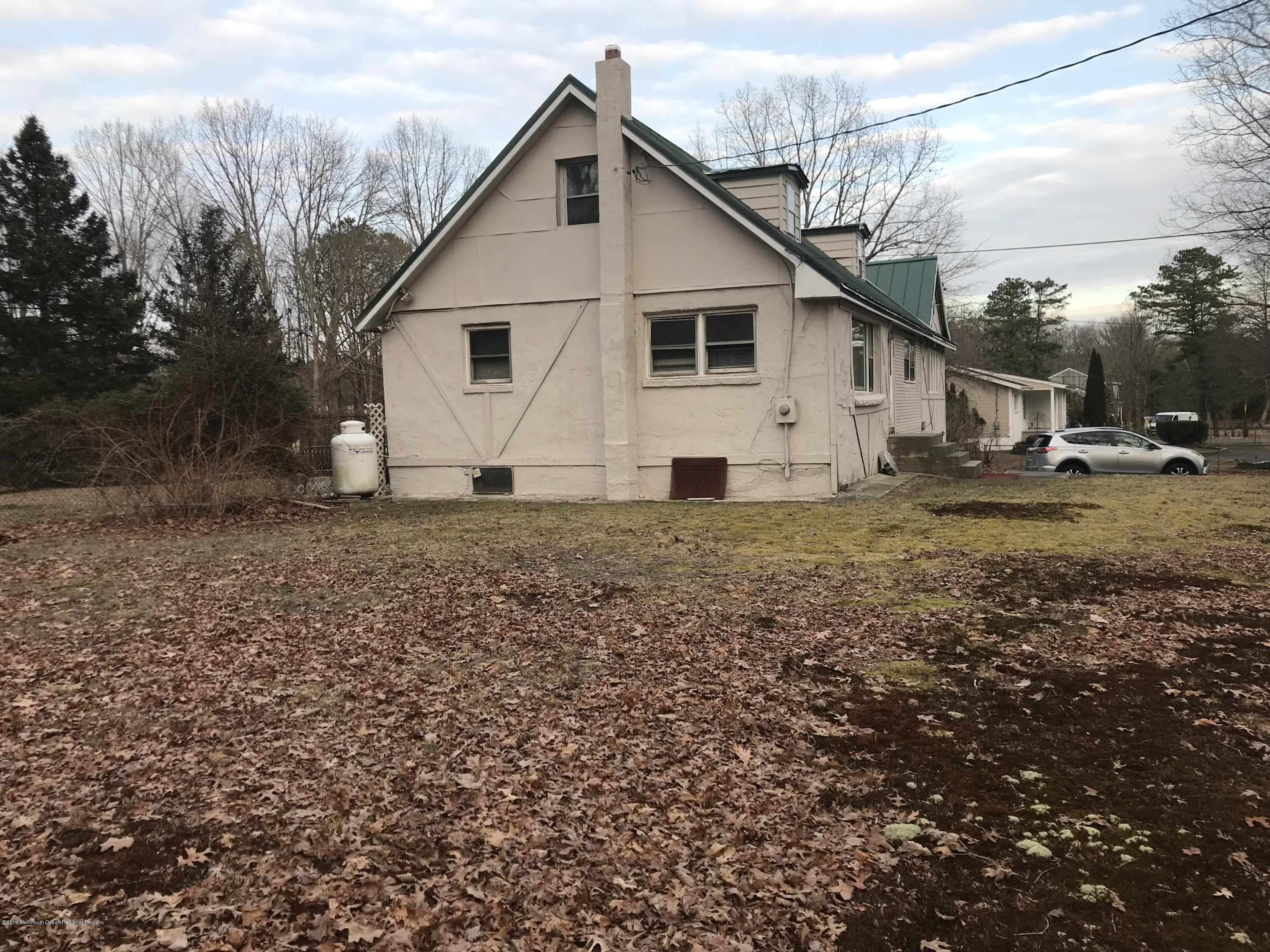 238 Spring Valley Road Morganville, NJ 07751 - Photo 19 of 21 IMG_5445