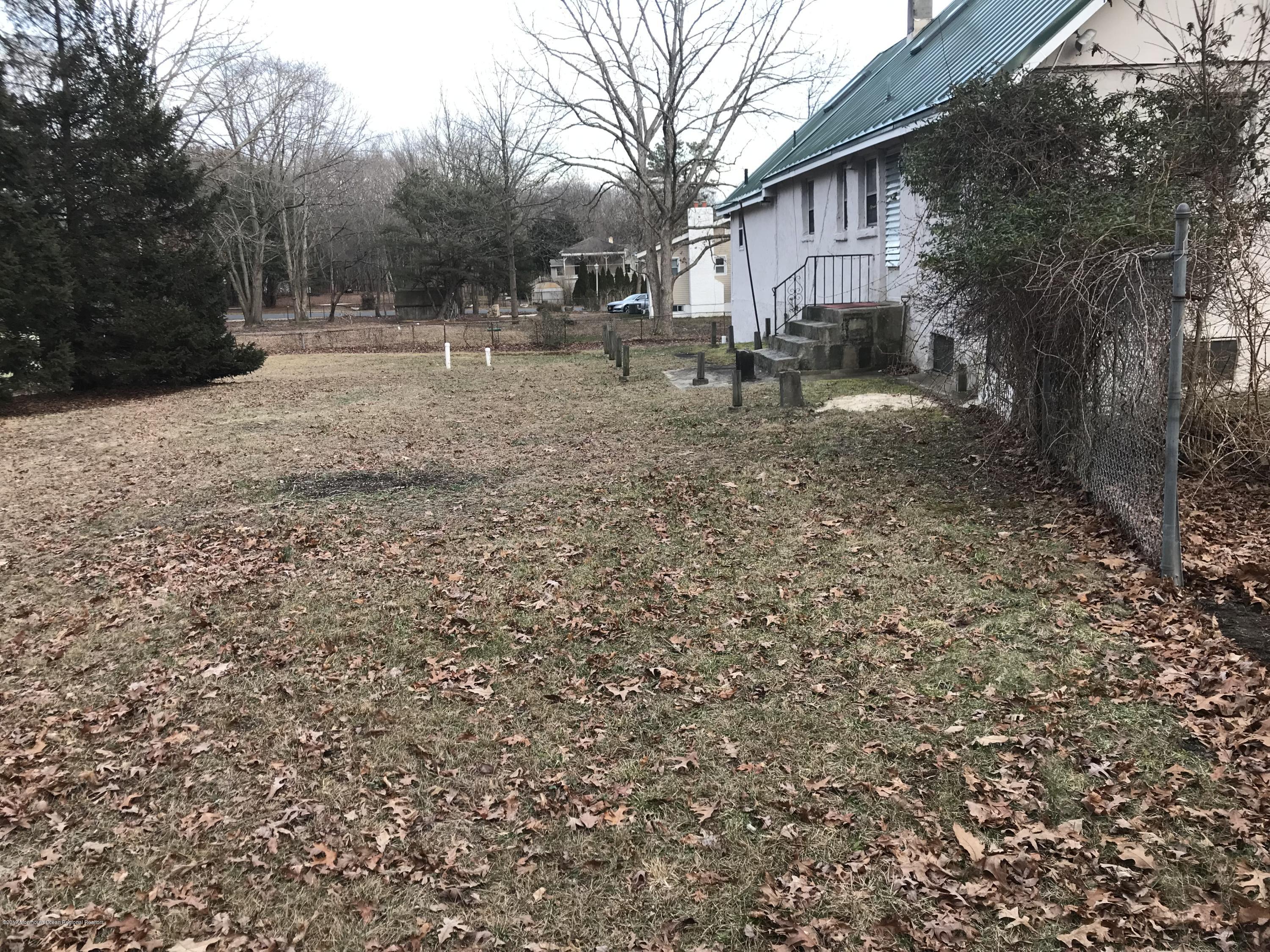 238 Spring Valley Road Morganville, NJ 07751 - Photo 20 of 21 IMG_5433