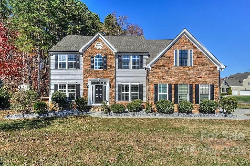 3885 Eastwind Cove Road Denver, NC 28037 - Photo 1 of 7 Gallery Image 1