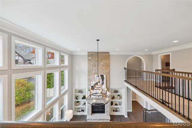 $2,000,000 | 115 Ladue Pine Woods Place, St. Louis, MO 63141